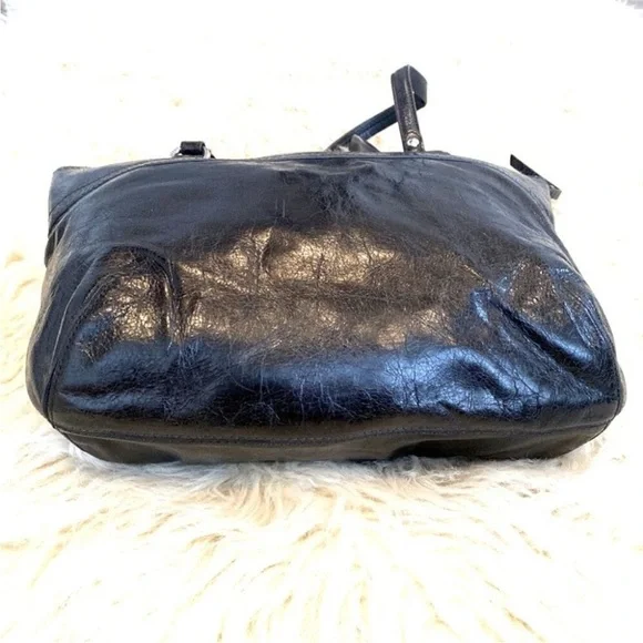 Coach Poppy Glam Shoulder Tote with Front Zip Pocket and Tags NWOT - Picture 7 of 11